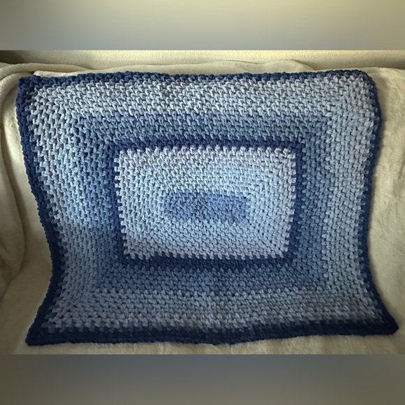 **SALE Baby blanket and hat set crochet - Picture 4 of 6